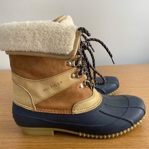 Tommy Hilfiger Faux Shearling Lined Duck Boot